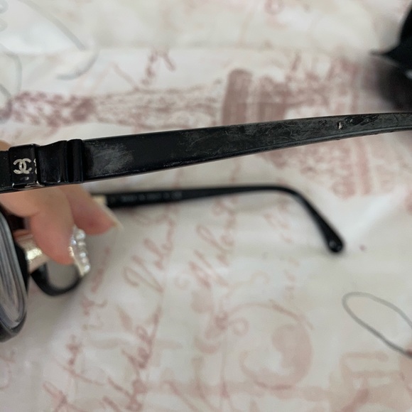 CHANEL glasses - Picture 7 of 9